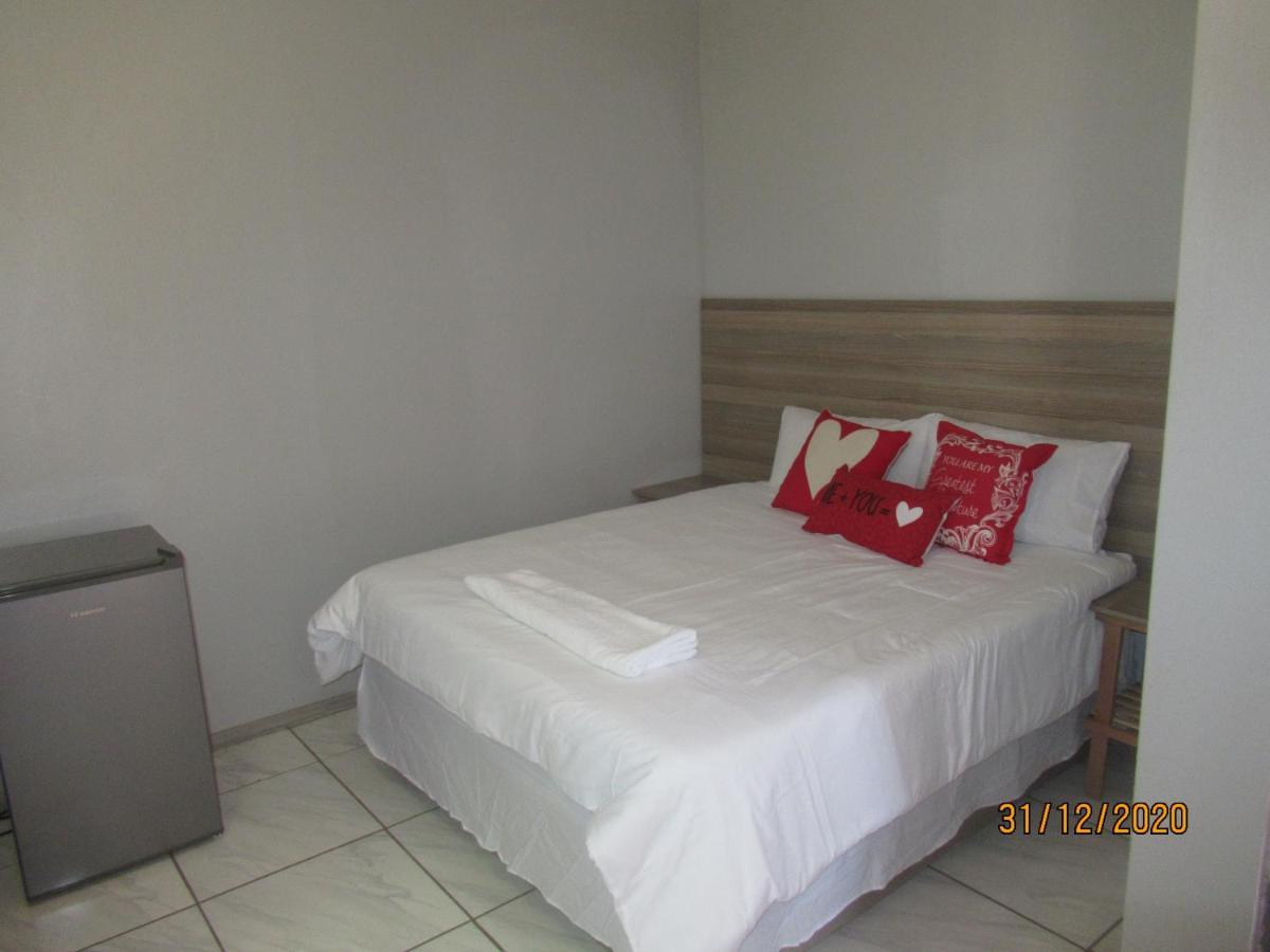 Pab-Love Guest House Kuruman Extérieur photo